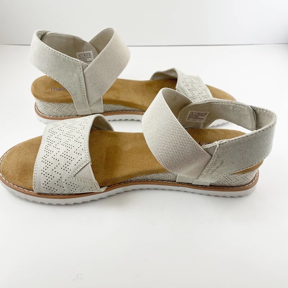 Bobs by Skechers Desert Kiss/Off white w/ Memory Foam Slingback Sandal US 10 - Picture 4 of 10